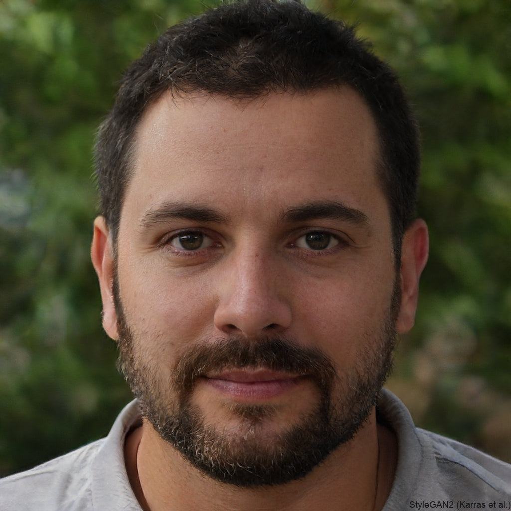 <em>Daniel Gonzalez</em>